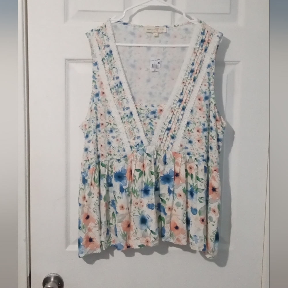 Penelope Rose NWT Floral Sleeveless Blouse - Blue and Peach